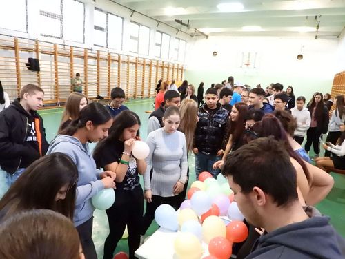 Diáknap a Hikmanban